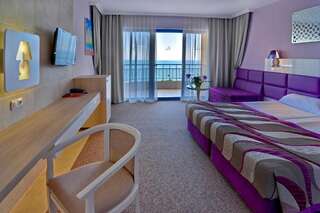 Отель Grifid Arabella Hotel - Ultra All inclusive Золотые Пески Двухместный номер Делюкс с 1 кроватью и видом на море-6
